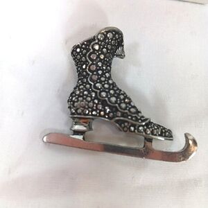 Figure Skate Pewter Brooch